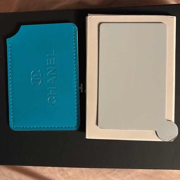 π³ πͺπ³ CHANEL CARD CASE WITH MIRROR π³πͺπ³ NWOT πͺπ³πͺ - Picture 11 of 16